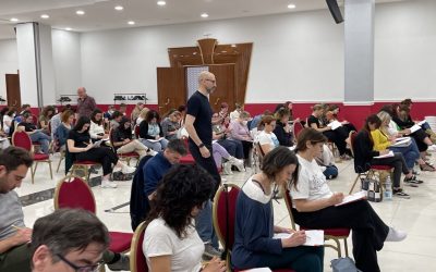 L’arte di parlare in pubblico e la paura del giudizio sociale
